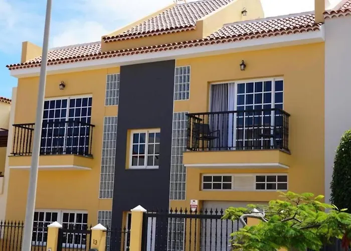 Casa Totalmente Renovada En Zona Muy Tranquila!!! Vistas Al Mar Y Montana Buenavista Del Norte