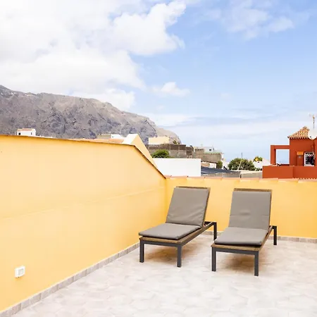 Casa Totalmente Renovada En Zona Muy Tranquila!!! Vistas Al Mar Y Montana Nyaraló Buenavista del Norte