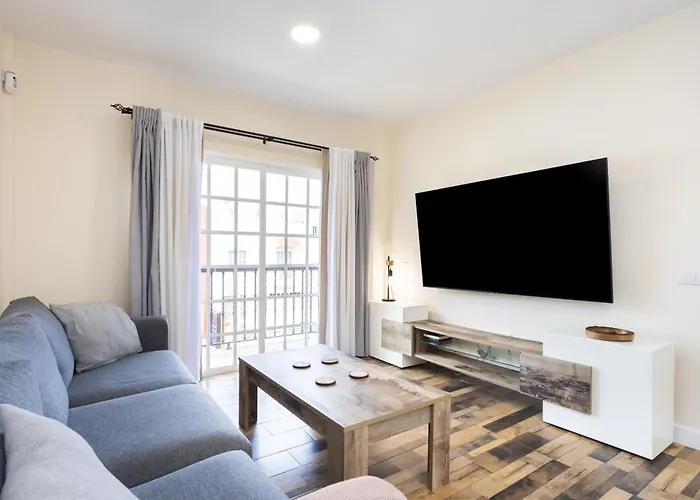 Casa Totalmente Renovada En Zona Muy Tranquila!!! Vistas Al Mar Y Montana *