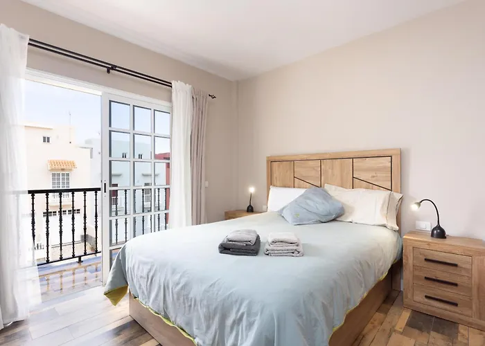 Casa Totalmente Renovada En Zona Muy Tranquila!!! Vistas Al Mar Y Montana Buenavista Del Norte